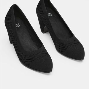 Eileen Fisher Kiss Knit Stretch Pump Black Size 7.5